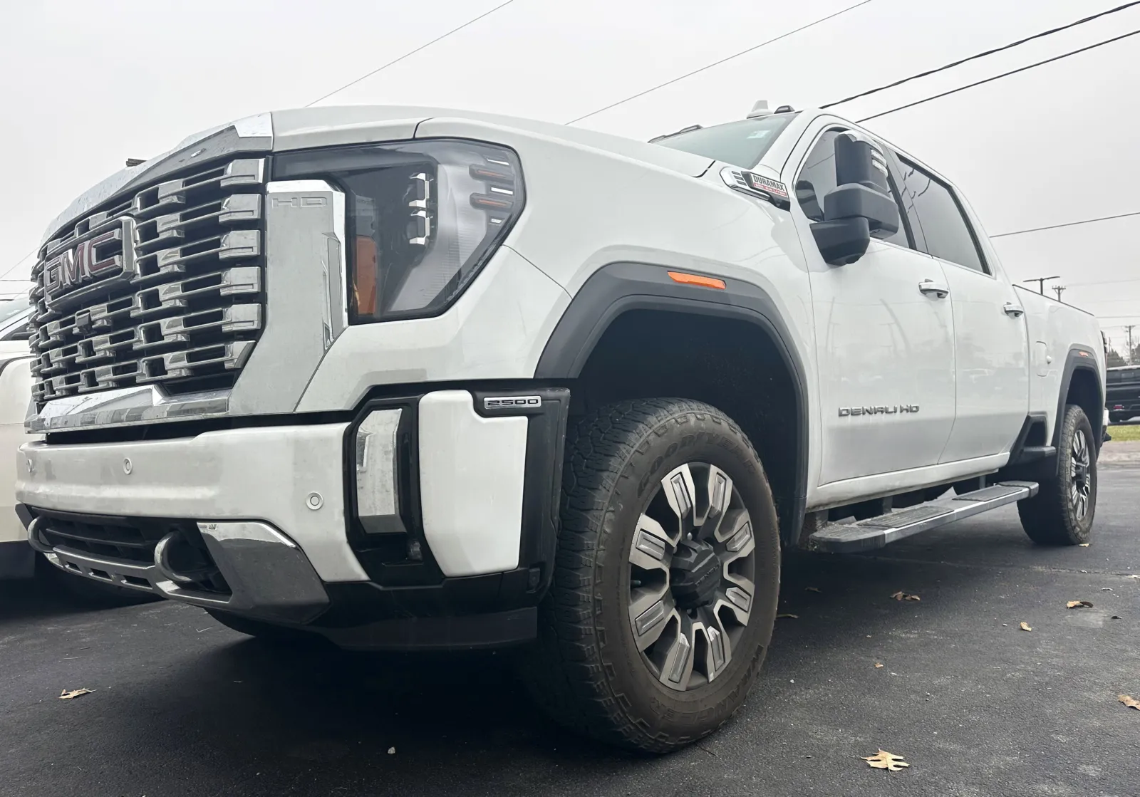 2024 GMC Sierra 2500HD Denali's photo
