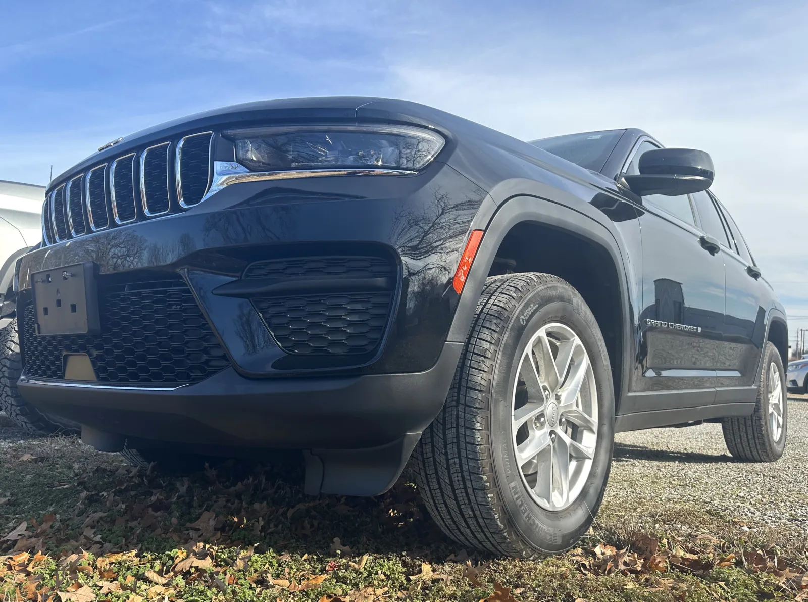 2023 Jeep Grand Cherokee Laredo's photo