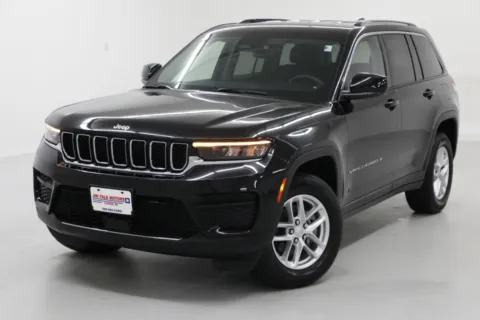 More photos of 2023 Jeep Grand Cherokee Laredo at Jim Falk Motors, MO