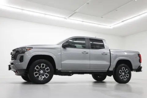 Photos of 2023 Chevrolet Colorado 4WD Z71 for sale in Clinton, MO at Jim Falk Motors