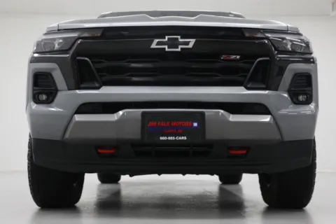 More photos of 2023 Chevrolet Colorado 4WD Z71 at Jim Falk Motors, MO
