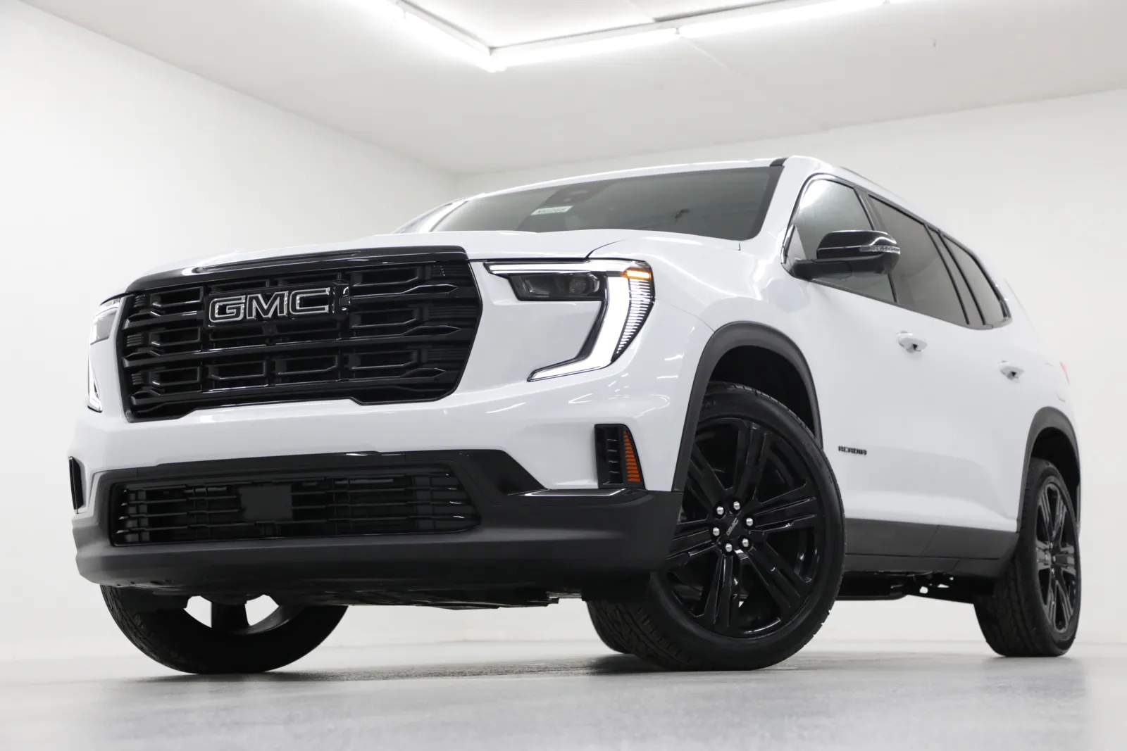 White 2026 GMC Acadia AWD Elevation for sale in Clinton, MO