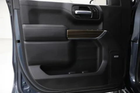 Photos of 2020 Chevrolet Silverado 1500 RST for sale in Clinton, MO at Jim Falk Motors