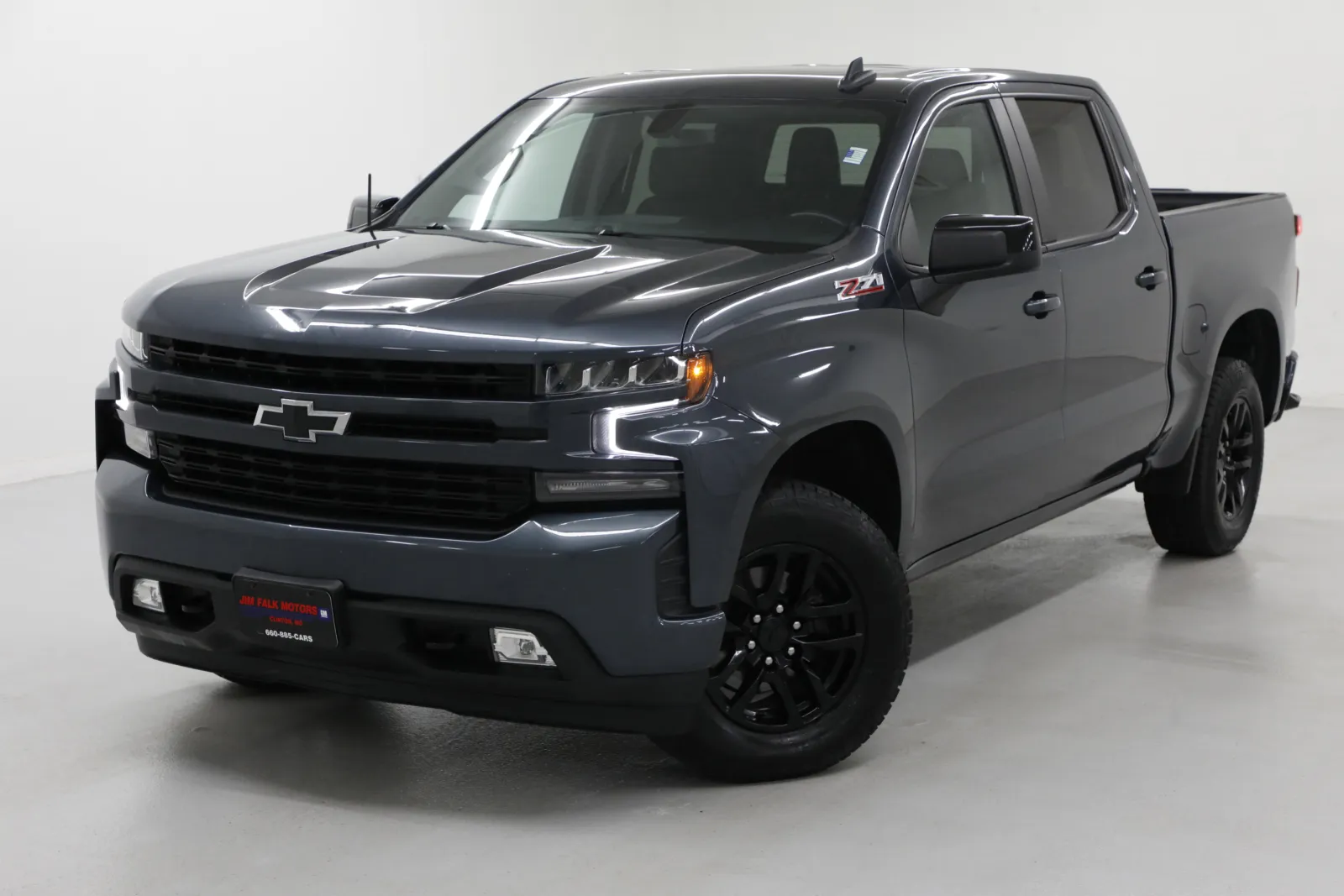 Gray 2020 Chevrolet Silverado 1500 RST for sale in Clinton, MO