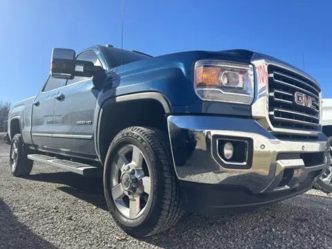 Blue 2016 GMC Sierra 2500HD SLT for sale in Clinton, MO
