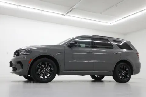 Photos of 2025 Dodge Durango R/T for sale in Clinton, MO at Jim Falk Motors