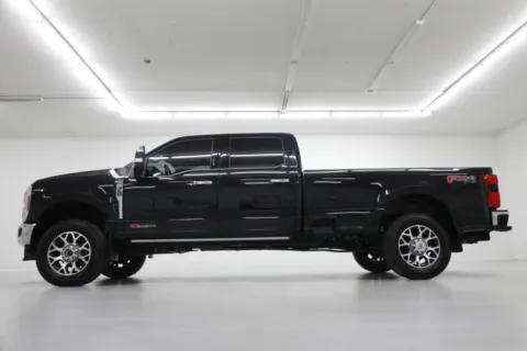 Another view of 2024 Ford Super Duty F-350 SRW King Ranch for sale in Clinton, MO at Jim Falk Motors