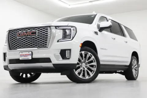 White 2021 GMC Yukon XL Denali for sale in Clinton, MO