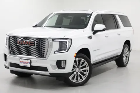 More photos of 2021 GMC Yukon XL Denali at Jim Falk Motors, MO