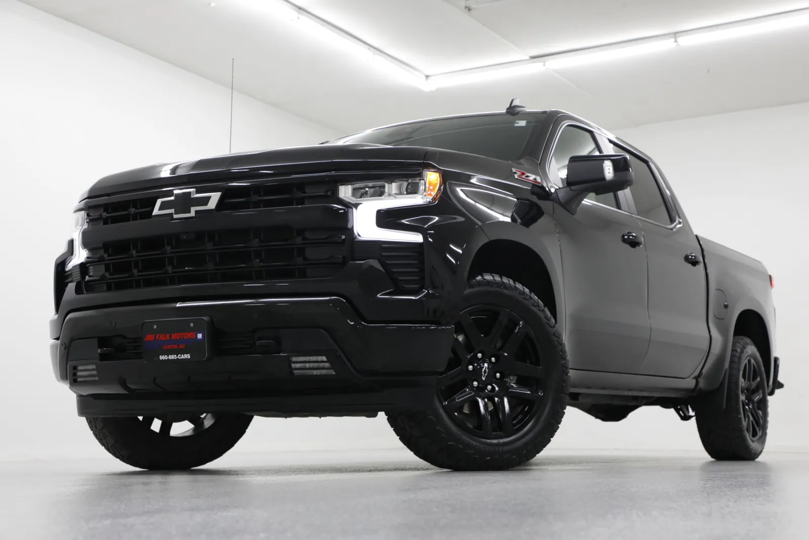 Black 2024 Chevrolet Silverado 1500 RST for sale in Clinton, MO