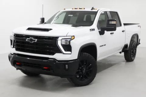 More photos of 2026 Chevrolet Silverado 2500HD LT at Jim Falk Motors, MO
