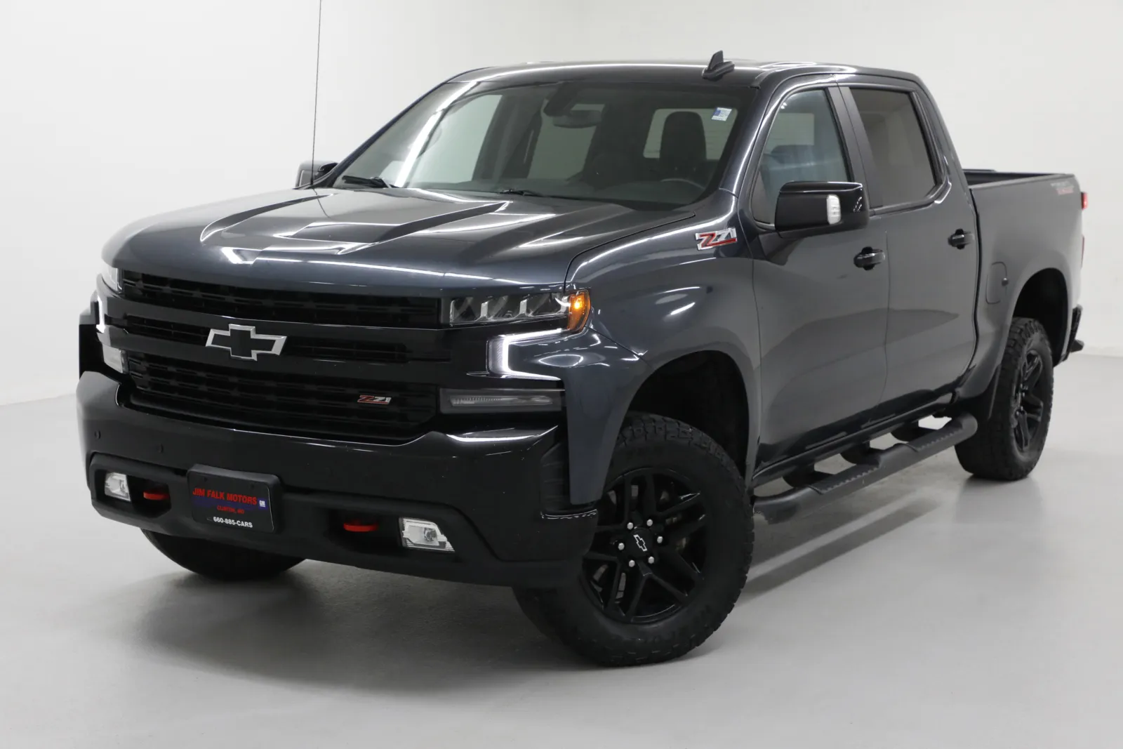 Gray 2020 Chevrolet Silverado 1500 LT Trail Boss for sale in Clinton, MO