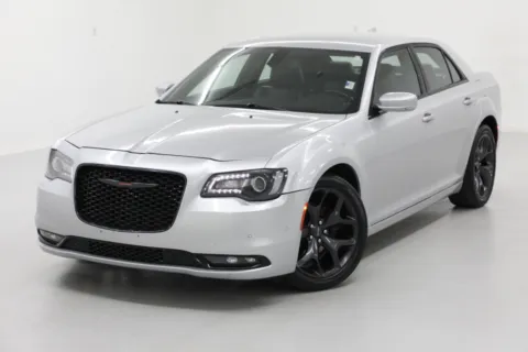 More photos of 2021 Chrysler 300 S at Jim Falk Motors, MO