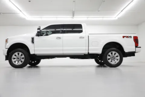 Another view of 2022 Ford Super Duty F-250 SRW Platinum for sale in Clinton, MO at Jim Falk Motors