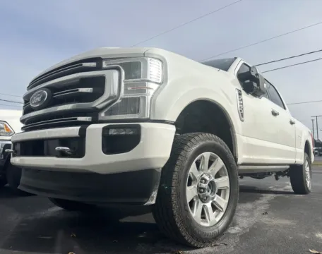 White 2022 Ford Super Duty F-250 SRW Platinum for sale in Clinton, MO