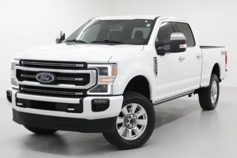 More photos of 2022 Ford Super Duty F-250 SRW Platinum at Jim Falk Motors, MO