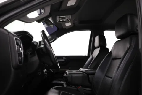 More photos of 2021 Chevrolet Silverado 1500 LT at Jim Falk Motors, MO