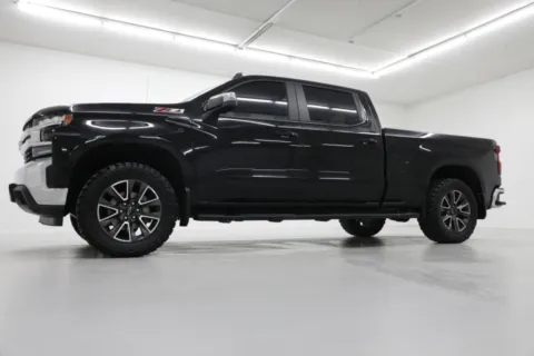 Photos of 2021 Chevrolet Silverado 1500 LT for sale in Clinton, MO at Jim Falk Motors