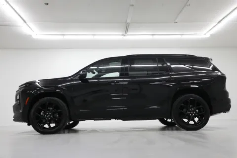 Another view of 2026 Chevrolet Traverse AWD RS for sale in Clinton, MO at Jim Falk Motors