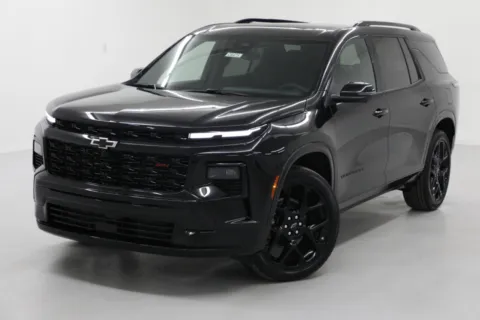 More photos of 2026 Chevrolet Traverse AWD RS at Jim Falk Motors, MO