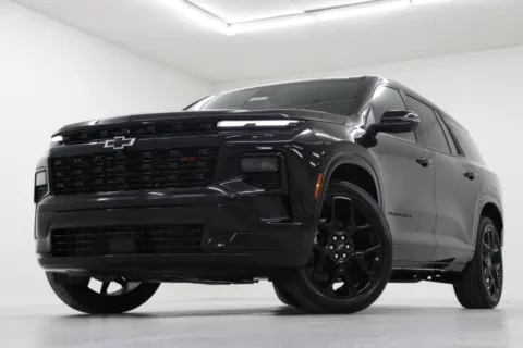 Black 2026 Chevrolet Traverse AWD RS for sale in Clinton, MO