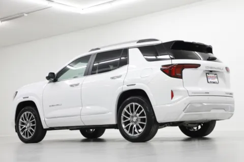 More photos of 2026 GMC Terrain AWD Denali at Jim Falk Motors, MO