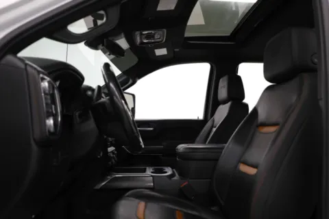 More photos of 2020 GMC Sierra 3500HD AT4 at Jim Falk Motors, MO