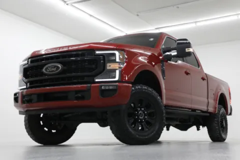 Red 2022 Ford Super Duty F-250 SRW LARIAT for sale in Clinton, MO