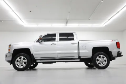Another view of 2019 Chevrolet Silverado 2500HD LTZ for sale in Clinton, MO at Jim Falk Motors