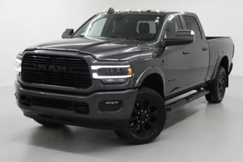 More photos of 2022 Ram 2500 Laramie at Jim Falk Motors, MO