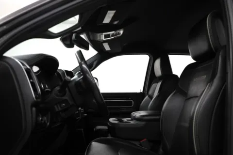 More photos of 2022 Ram 2500 Laramie at Jim Falk Motors, MO