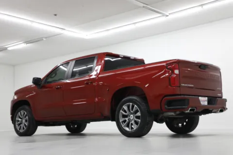 More photos of 2021 Chevrolet Silverado 1500 RST at Jim Falk Motors, MO