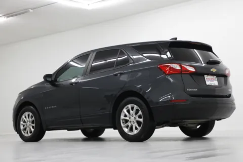 More photos of 2020 Chevrolet Equinox LS at Jim Falk Motors, MO