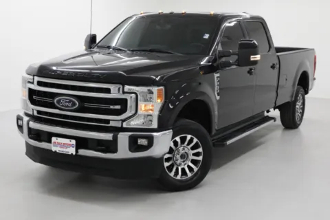 More photos of 2022 Ford Super Duty F-250 SRW LARIAT at Jim Falk Motors, MO