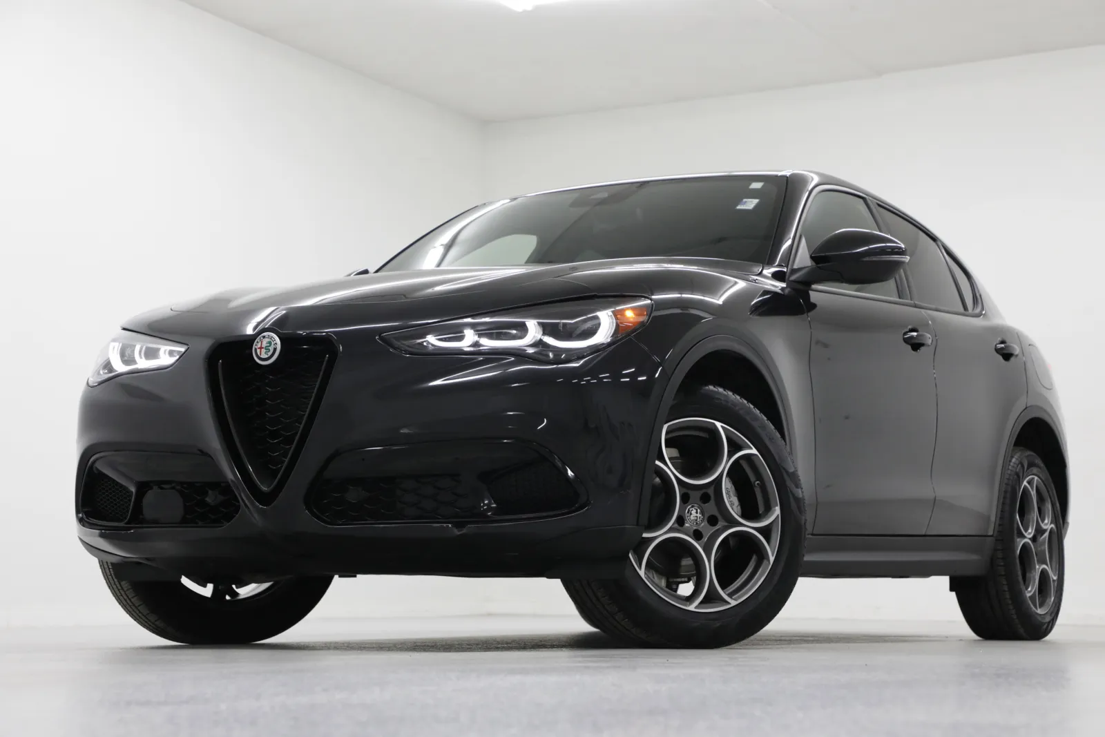 Black 2024 Alfa Romeo Stelvio Sprint for sale in Clinton, MO