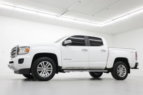 Photos of 2018 GMC Canyon 4WD SLT for sale in Clinton, MO at Jim Falk Motors