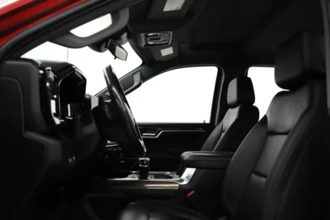 More photos of 2022 Chevrolet Silverado 1500 RST at Jim Falk Motors, MO