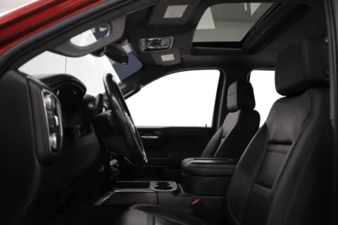 More photos of 2022 GMC Sierra 1500 Limited Denali at Jim Falk Motors, MO