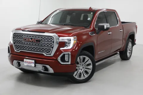 More photos of 2022 GMC Sierra 1500 Limited Denali at Jim Falk Motors, MO