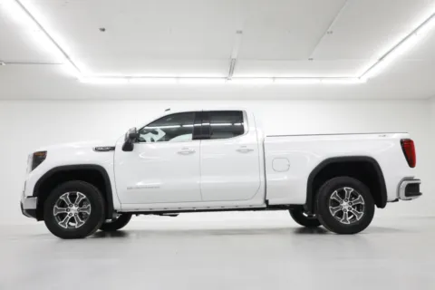Another view of 2026 GMC Sierra 1500 SLE for sale in Clinton, MO at Jim Falk Motors