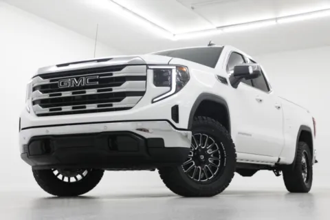 White 2026 GMC Sierra 1500 SLE for sale in Clinton, MO