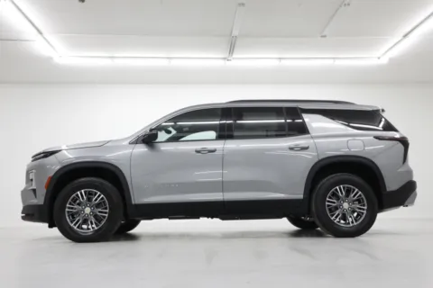 Another view of 2026 Chevrolet Traverse FWD LT for sale in Clinton, MO at Jim Falk Motors