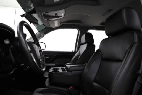 More photos of 2017 Chevrolet Silverado 1500 LT at Jim Falk Motors, MO