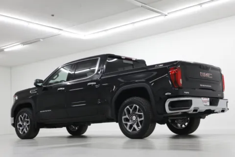 More photos of 2026 GMC Sierra 1500 SLT at Jim Falk Motors, MO