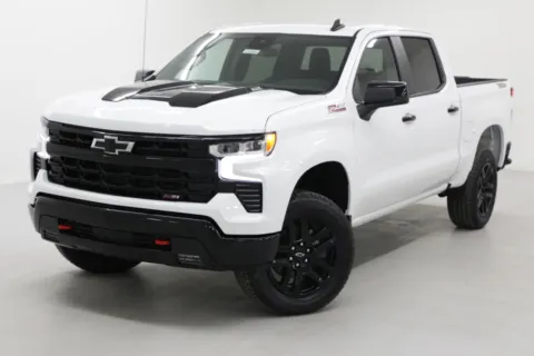 More photos of 2026 Chevrolet Silverado 1500 LT Trail Boss at Jim Falk Motors, MO