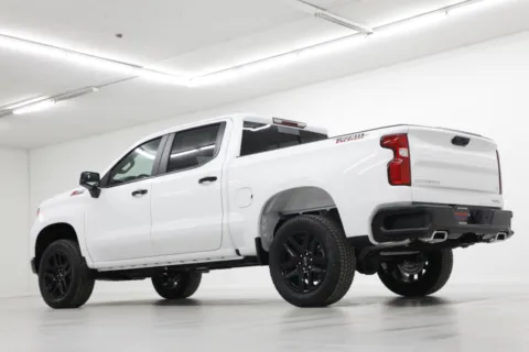 More photos of 2026 Chevrolet Silverado 1500 LT Trail Boss at Jim Falk Motors, MO