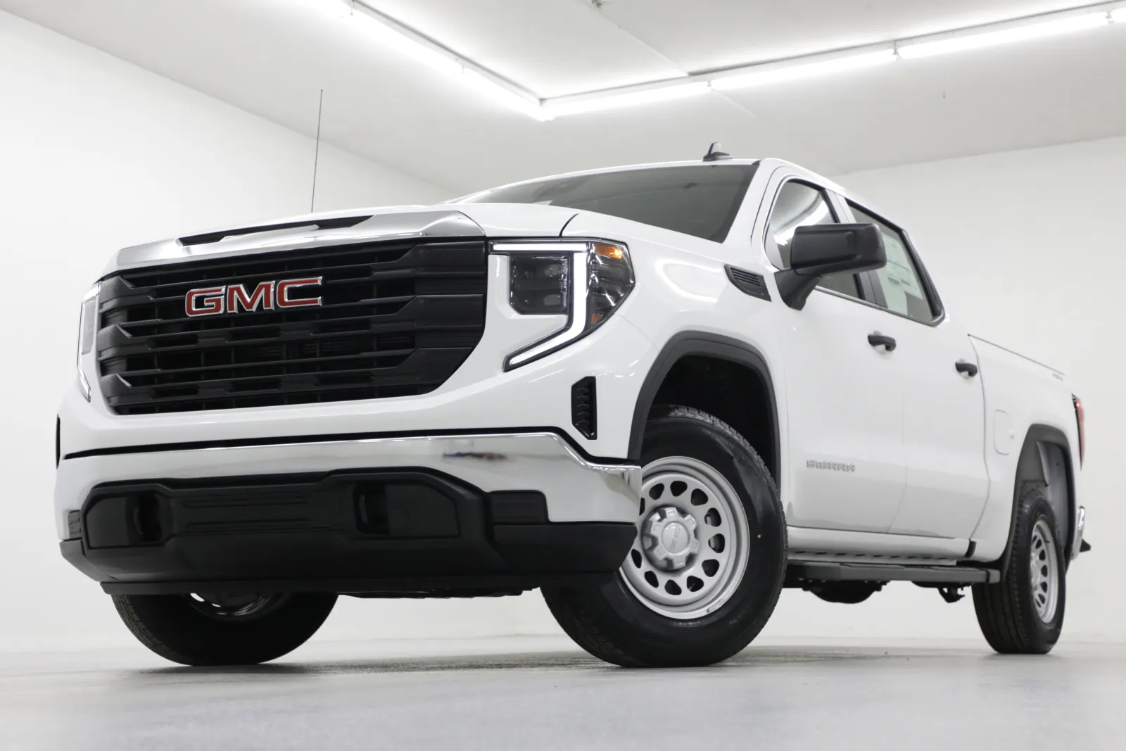 2026 GMC Sierra 1500 Pro for sale in Clinton, MO