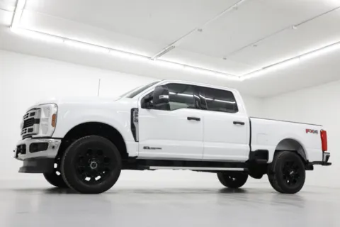 Photos of 2024 Ford Super Duty F-250 SRW XLT for sale in Clinton, MO at Jim Falk Motors