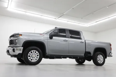 Photos of 2025 Chevrolet Silverado 2500HD LT for sale in Clinton, MO at Jim Falk Motors