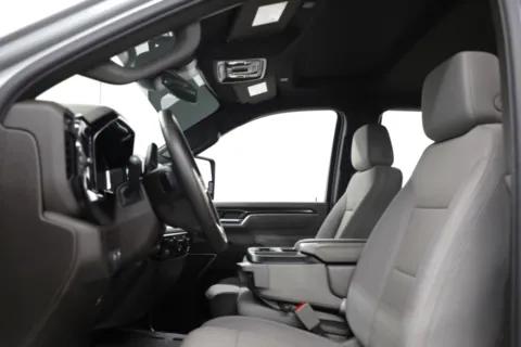 More photos of 2025 Chevrolet Silverado 2500HD LT at Jim Falk Motors, MO